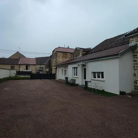 Apartment Avec Cour Fermee *